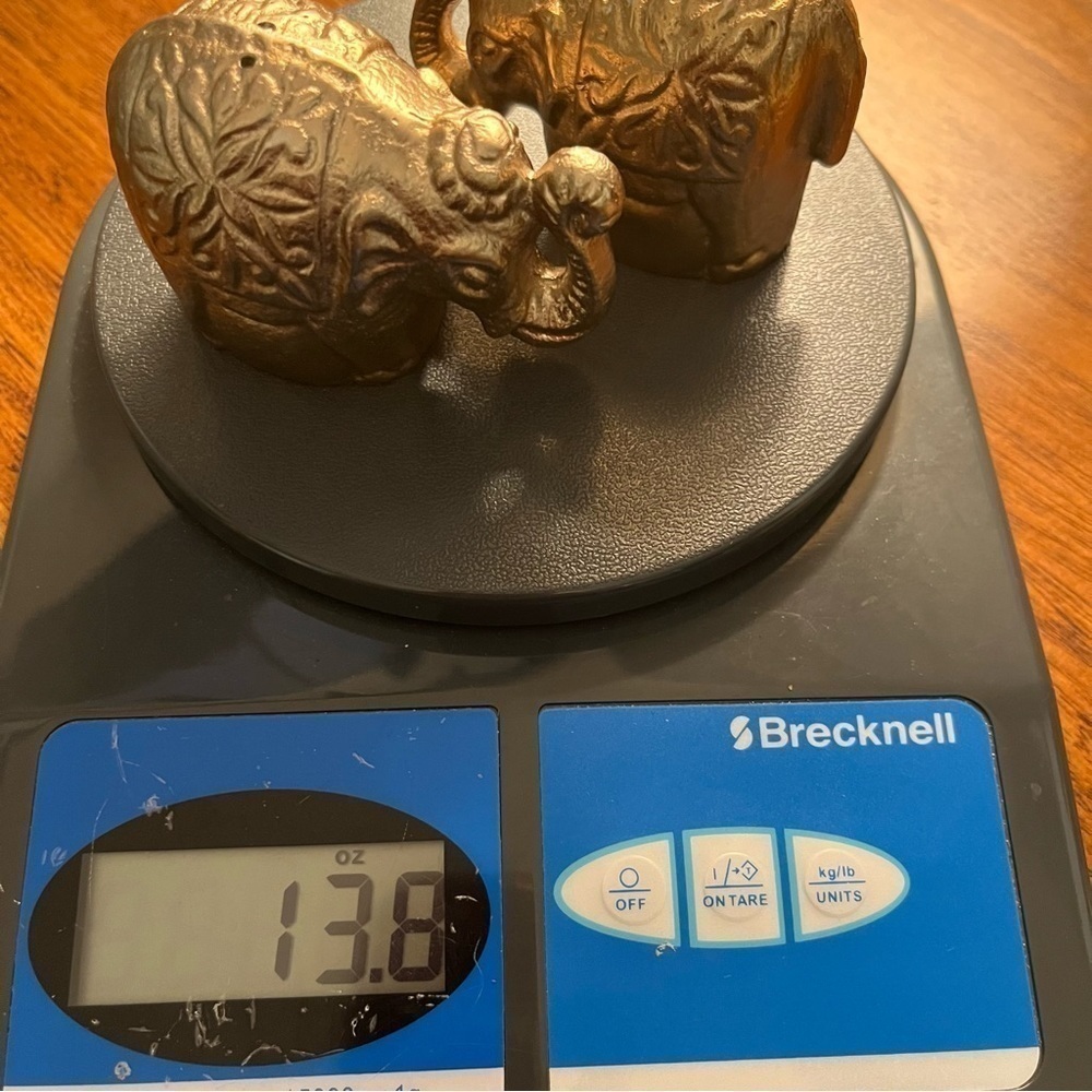 Elephant Salt and Pepper Shakers Gold Metal - Picture 9 of 11